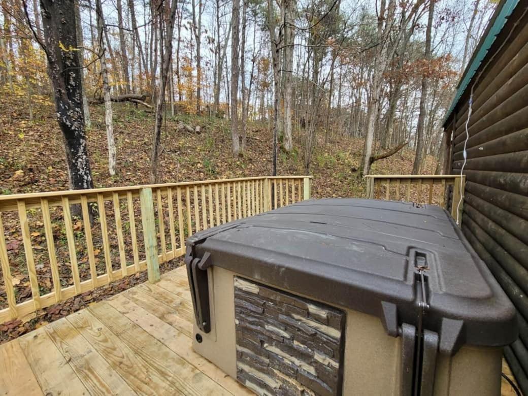 Acorn Cottage At Hocking Vacations لوغان المظهر الخارجي الصورة