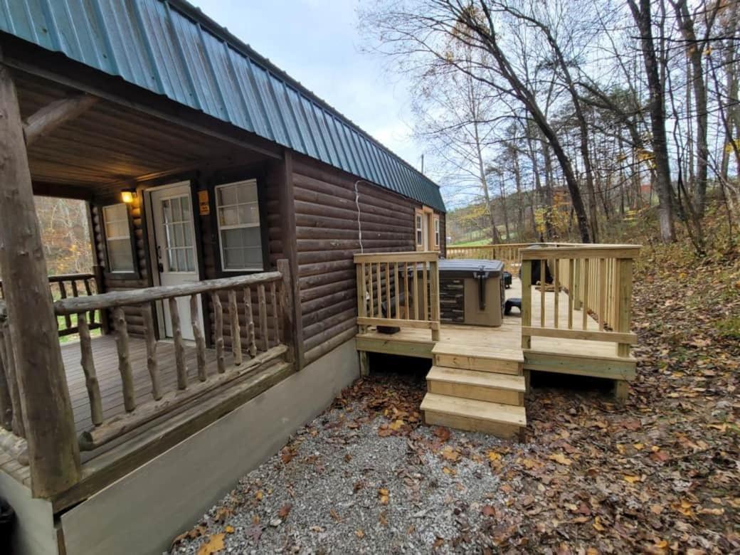 Acorn Cottage At Hocking Vacations لوغان المظهر الخارجي الصورة
